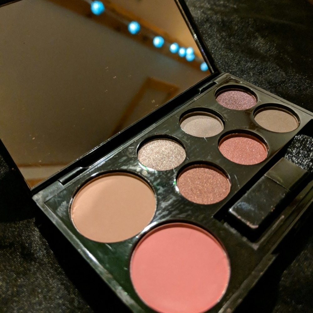 Academy of Color Berry Pallete